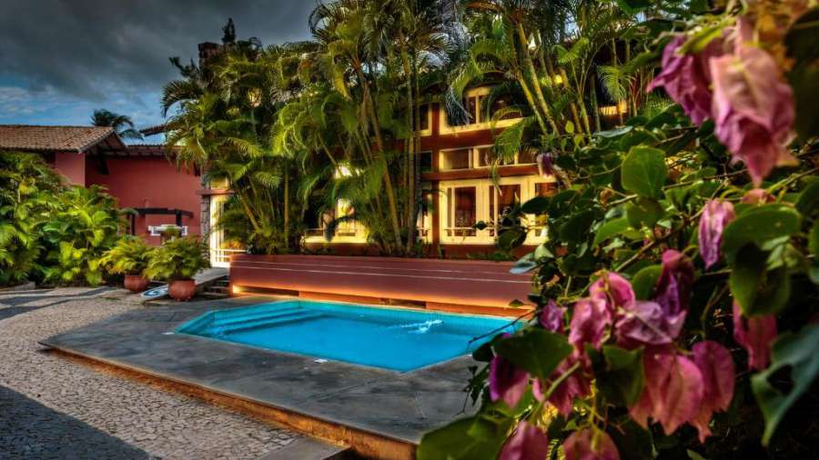 Aimberê Eco Resort Hotel